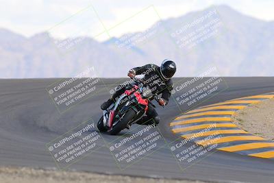 media/Oct-03-2022-Moto Forza (Mon) [[5f077a3730]]/Intermediate Group/Session 5 (Turn 12)/